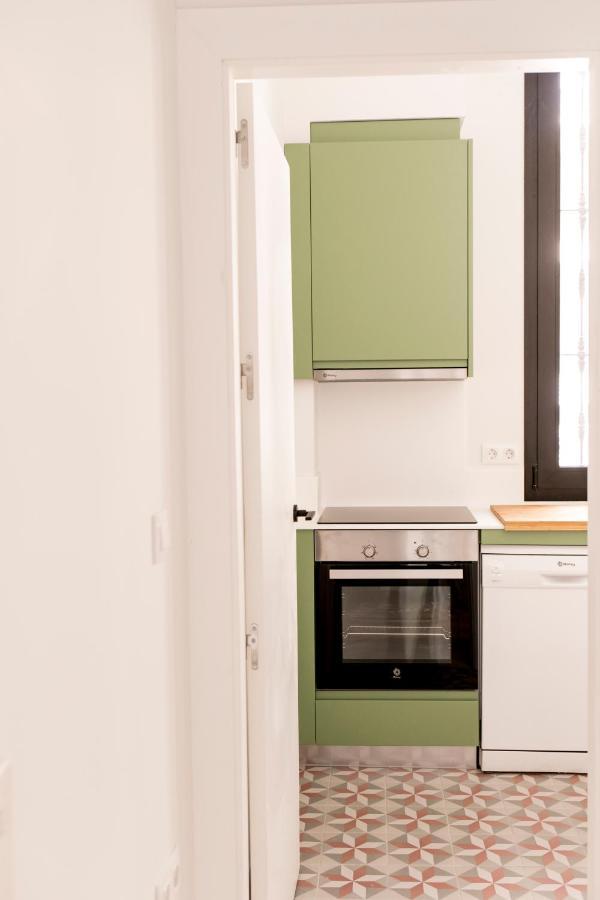 Pasaje Zamora Apartamentos Севілья Номер фото