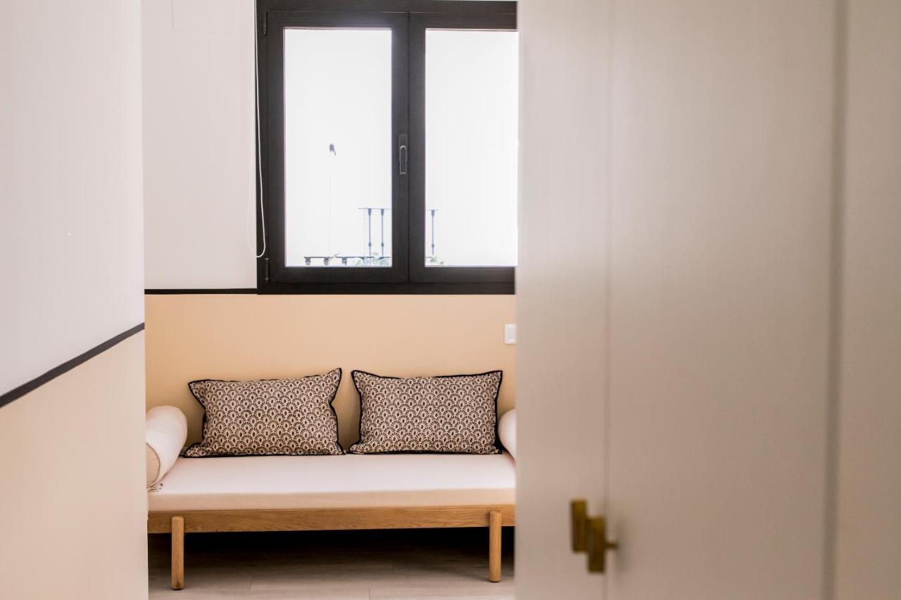 Pasaje Zamora Apartamentos Севілья Екстер'єр фото