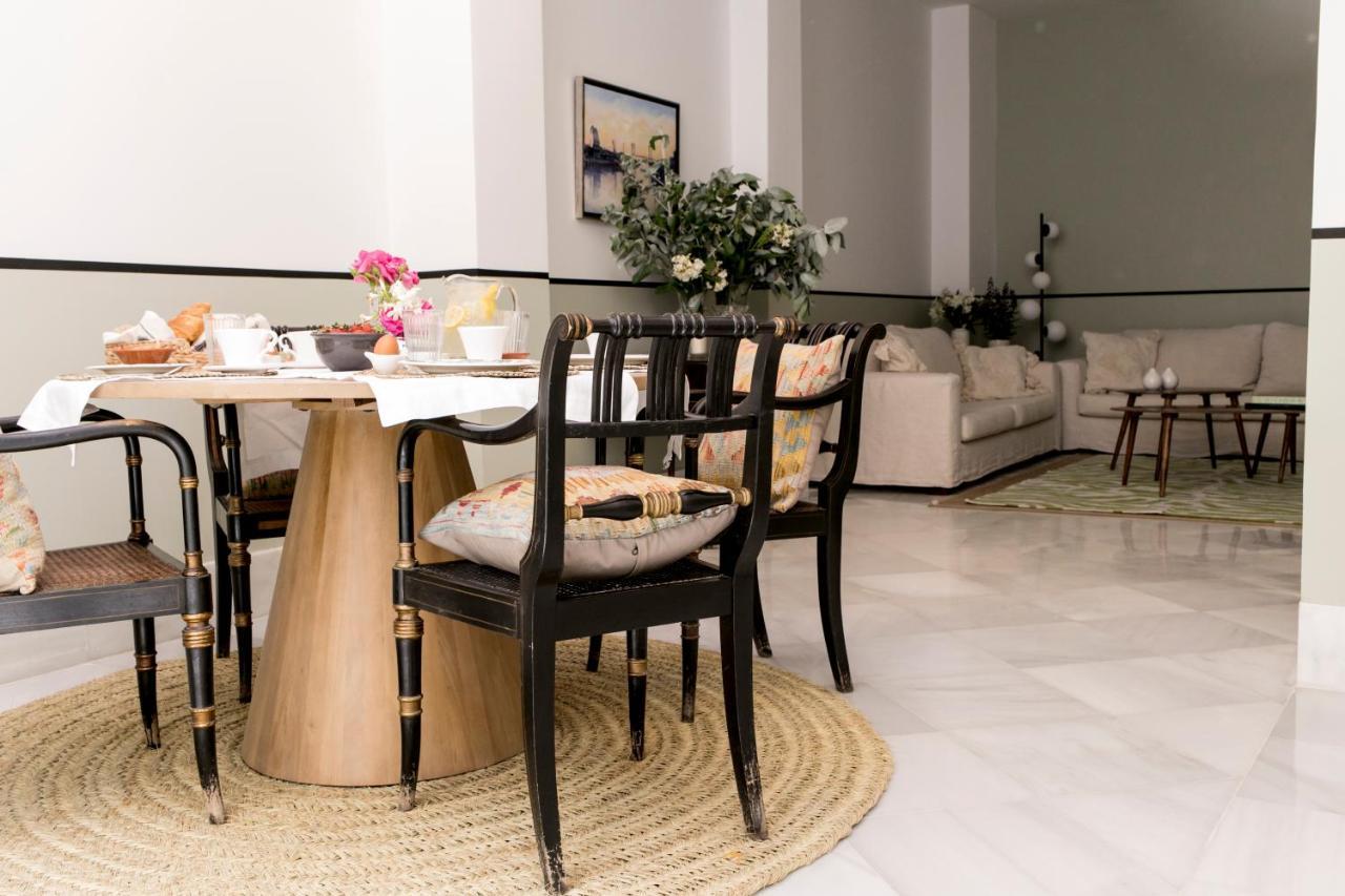 Pasaje Zamora Apartamentos Севілья Екстер'єр фото