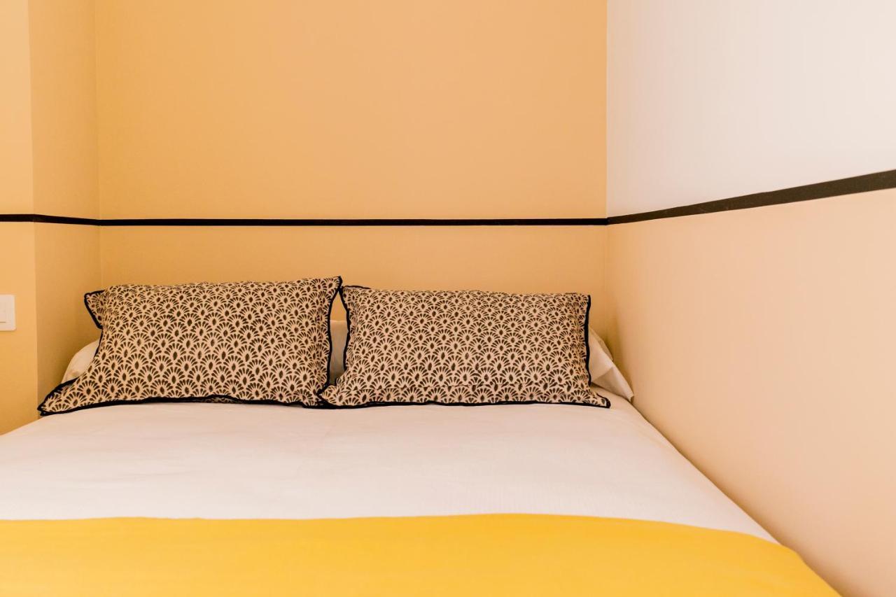 Pasaje Zamora Apartamentos Севілья Екстер'єр фото