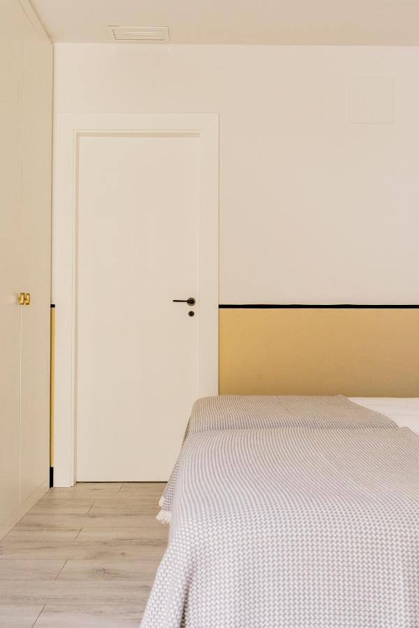 Pasaje Zamora Apartamentos Севілья Екстер'єр фото